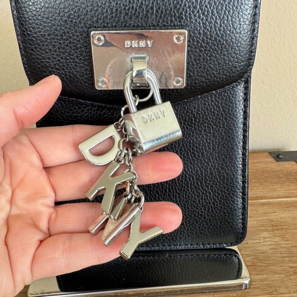 DKNY Elissa Black Pebbled Leather Silver Lock Charm Chain Crossbody Phone  Bag - Picture 4 of 14